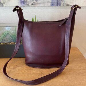 Vintage Coach Classic Shoulder Sac #9730 Burgundy